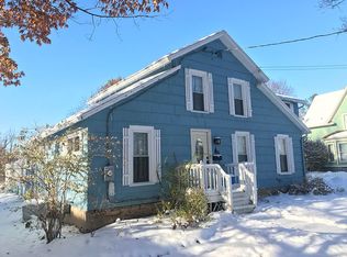 40 Monroe St, Honeoye Falls, NY 14472