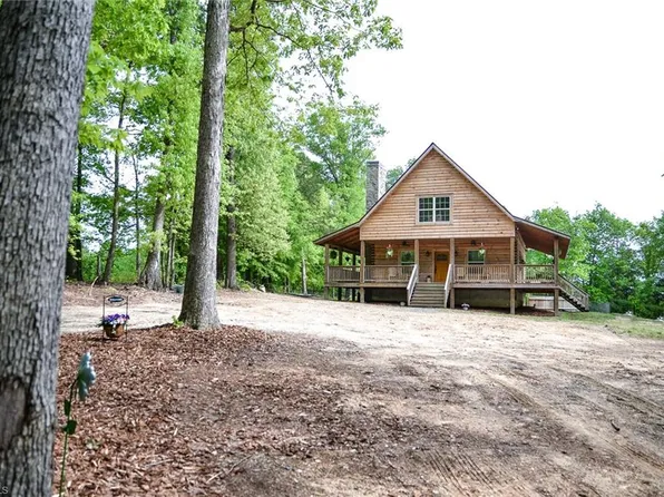 6790 Bennett Rd, Seagrove, NC 27341