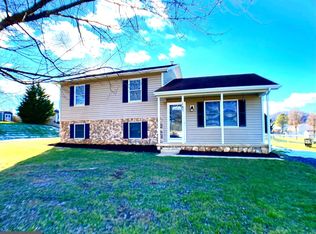 147 Buckboard Rd, Waynesboro, VA 22980