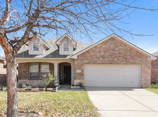 833 Bens Dr, Anna, TX 75409