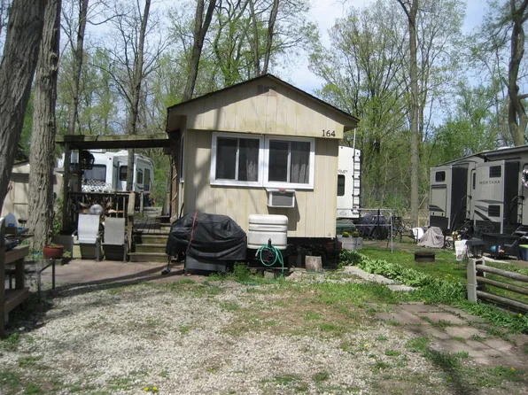 27884 W State Route 173 #164, Antioch, IL 60002
