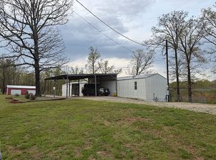 11931 Old 8 E, Mineral Pt, MO 63660