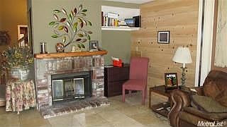 5th image of 326 Saint Andrews Dr