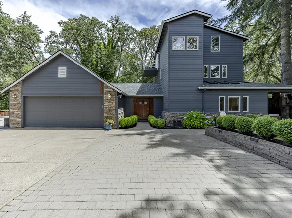 1359 Hammock St, Eugene, OR 97401
