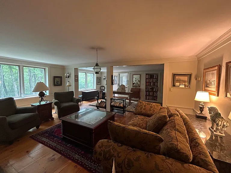 266 N Haverhill Rd — Photo 19