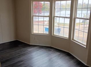 2033 Jacob Ln, Farmington, MO 63640