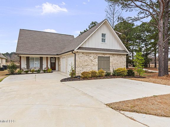 2nd image of 99 Harbor View Dr