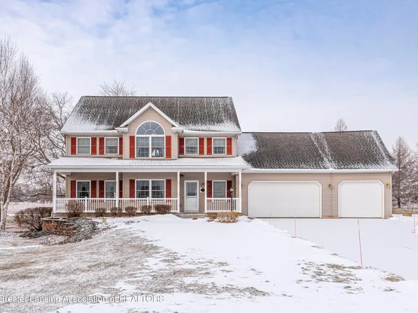 7390 Juniper Ln, Portland, MI 48875