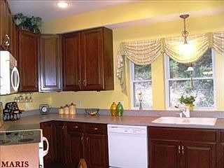 2nd image of 120 Sunset Valley Dr