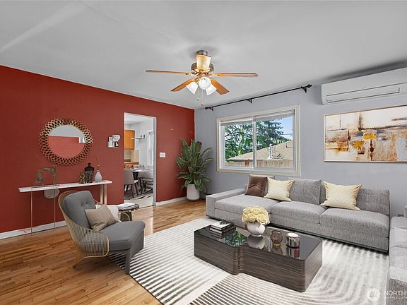 3rd image of 264 Taylor Ave NW