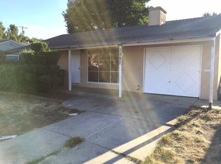 3992 Casanova Dr, San Mateo, CA 94403