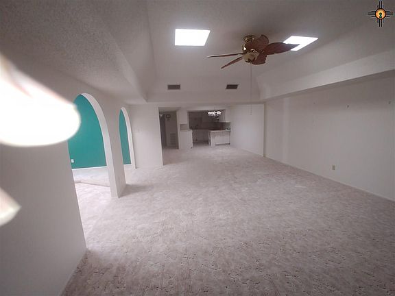 2nd image of 1315 E Bender Blvd