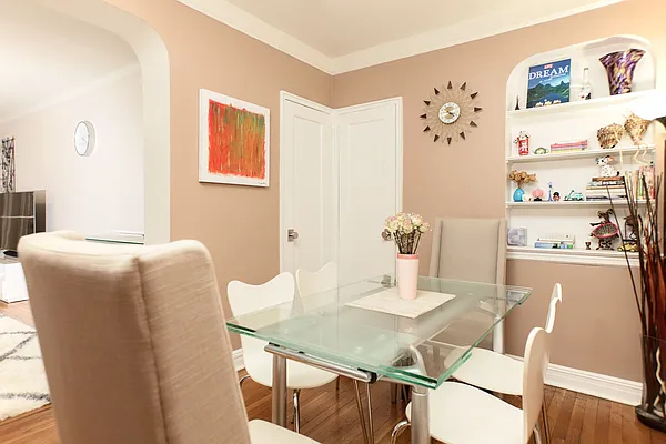 Sold by Graceful Realty LLC | media 25