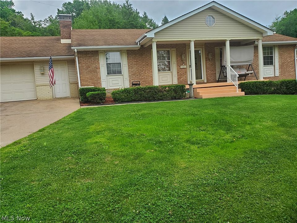 1st image of 1 Wildwood Rd