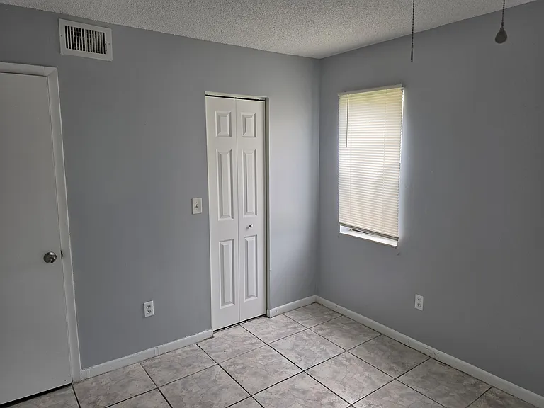 20805 NE 8th Ct #103 — Photo 19