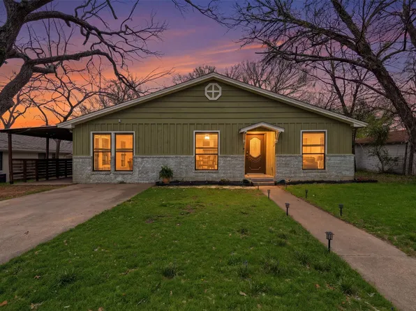 208 E Columbia St, Weatherford, TX 76086