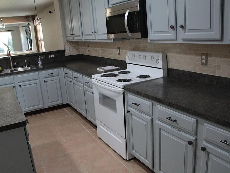 2059 La Salle Trl — Photo 11