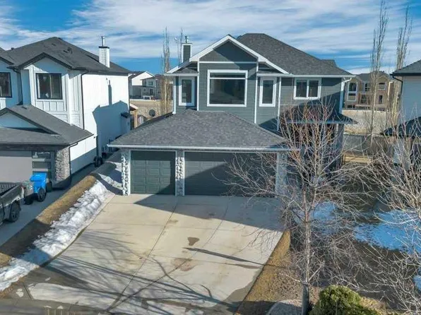 392 N Rainbow Falls Way, Chestermere, AB T1X 1S6