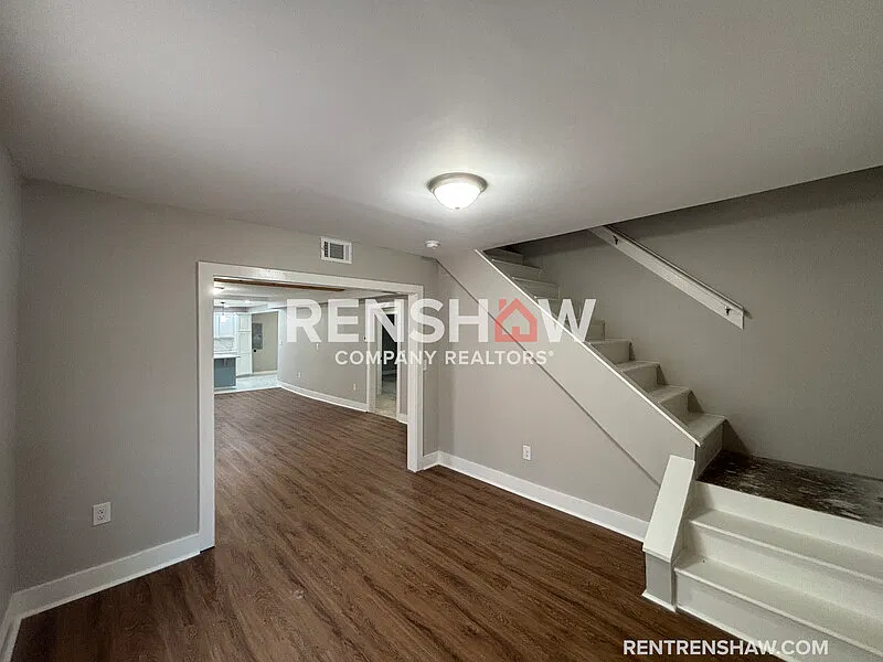 4 bed, 2.0 bath, 1876 sqft, $1,850 — Photo 2