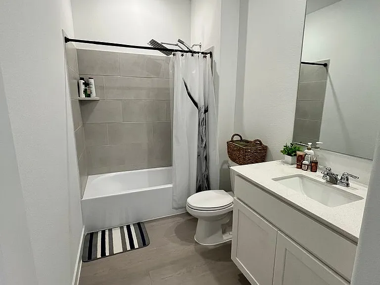 10016 Warlander Dr — Photo 12