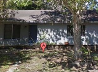 1318 Oak Valley Dr, Seffner, FL 33584