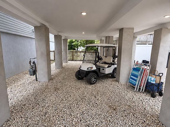 3rd image of 224 Bay Terrace