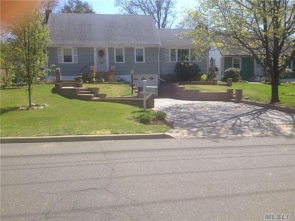 2nd image of 159 Whitehouse Ave