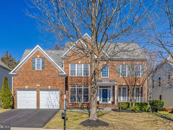 42859 Chatelain Cir, Ashburn, VA 20148