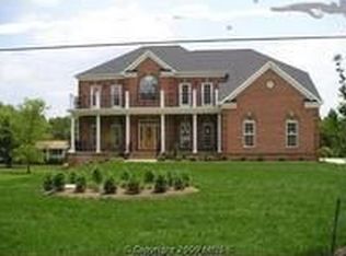 11809 Lucasville Rd, Manassas, VA 20112