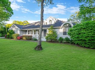 40 Drew Dr, Eastport, NY 11941