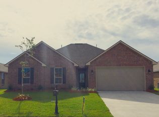 129 E Lake Ct, Slidell, LA 70461