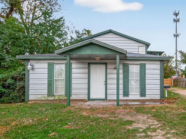 105 Clear Lake Rd APT A