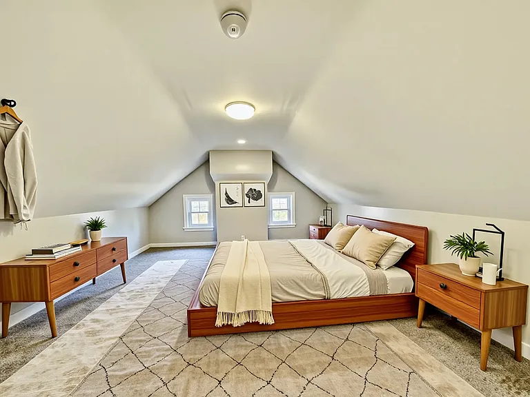 3210 Harford Rd — Photo 39