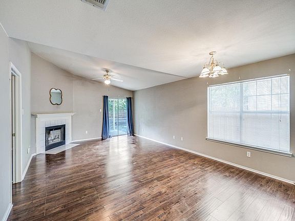 3rd image of 7822 Bantry Ct