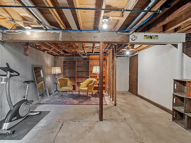 21 Eldridge Rd — Photo 32