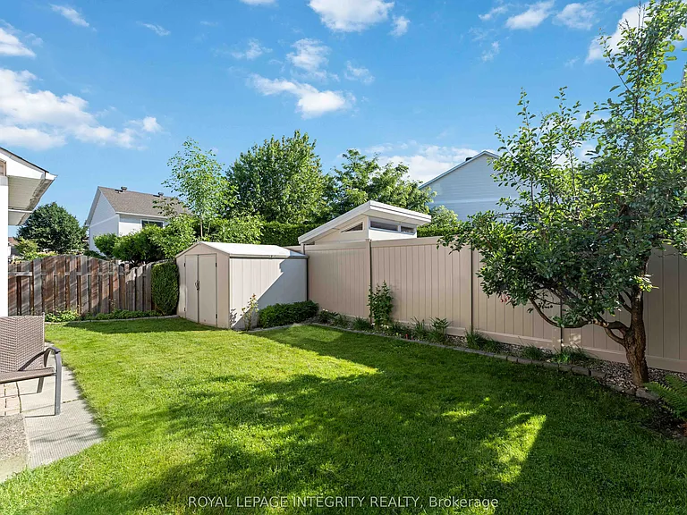 7 Windhurst Dr — Photo 24