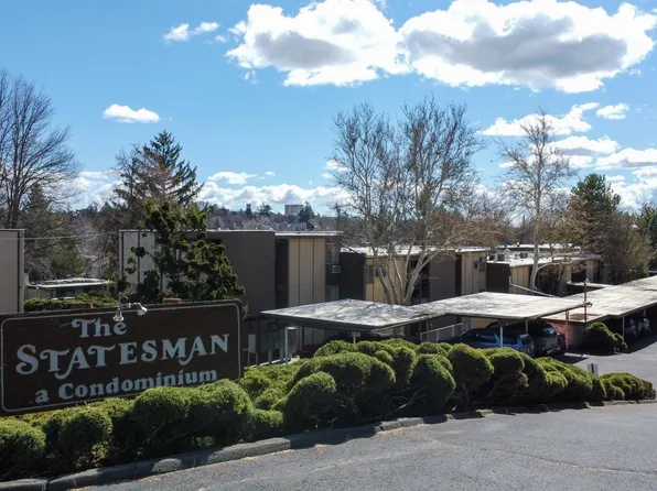 1220 NW State St APT 17, Pullman, WA 99163