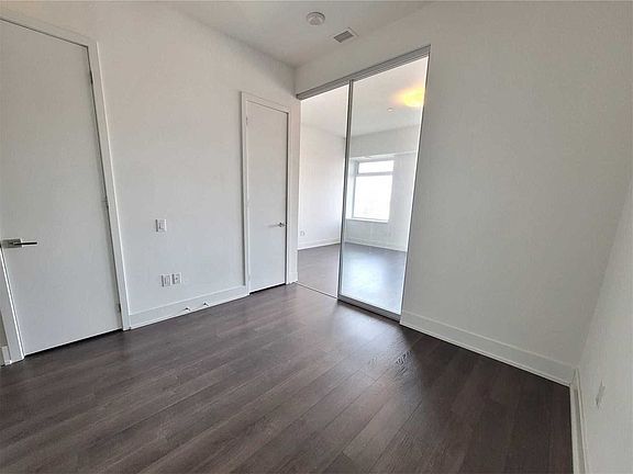 5th image of 111 Saint Clair Ave W #425