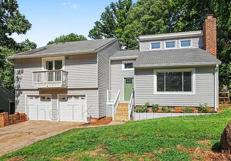 9606 Fairway Ridge Rd — Photo 1