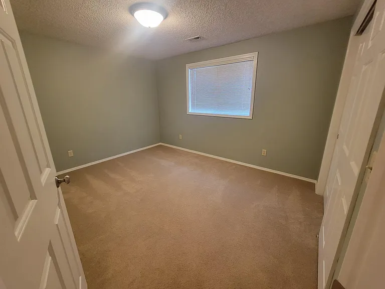 23713 NW Hillhurst Rd — Photo 18