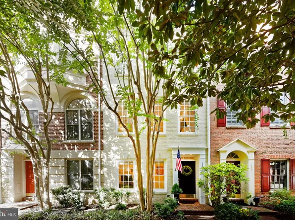 711 Fords Landing Way, Alexandria, VA 22314