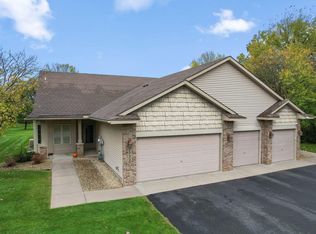 2332 Gresham Ave N, Oakdale, MN 55128