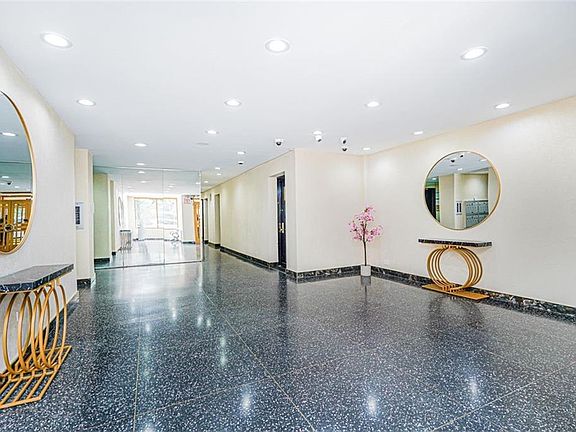 3rd image of 2610 Ocean Pkwy APT 1C