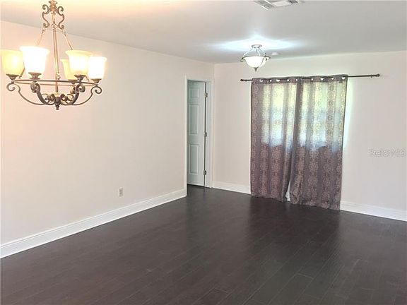 5th image of 6707 S Trask St