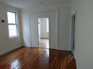 19 Sheffield St, Jersey City, NJ 07305
