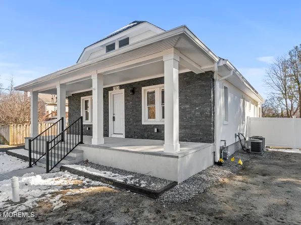 702 W Park Avenue, Oakhurst, NJ 07755
