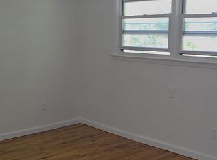 40 Bradley Ave, Staten Island, NY 10314