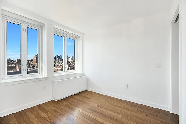 Rented by Douglas Elliman | media 26