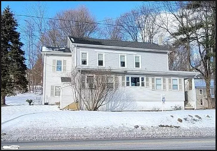 1227 Sussex Tpke — Photo 1
