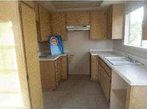 3rd image of 14605 Woodland Dr Unit 1